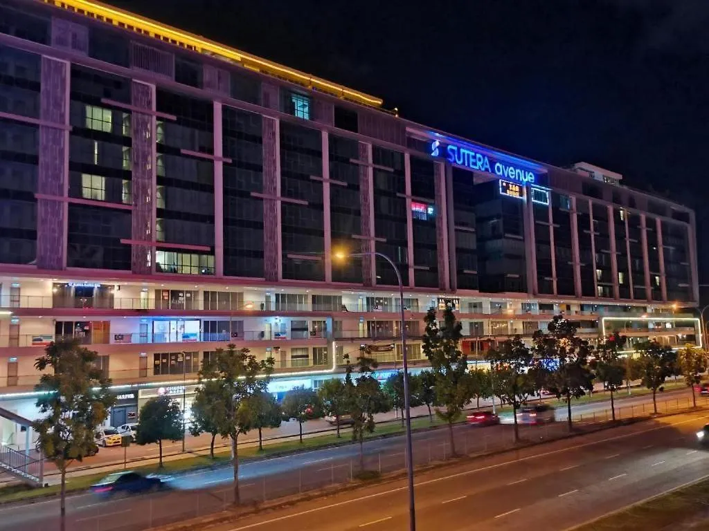 Ferienwohnung Ber-Santai At Sutera Avenue Kota Kinabalu Ma­lay­sia